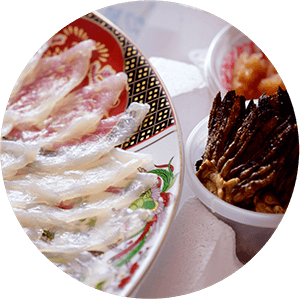 ヒレとふぐの切り身